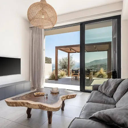 Villa Zeuscave *